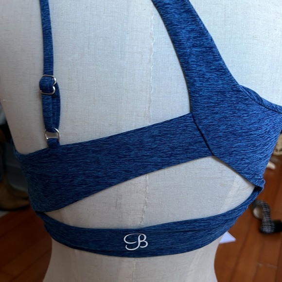 Bombshell Sportswear Toggle One Shoulder Bra - Picture 7 of 7